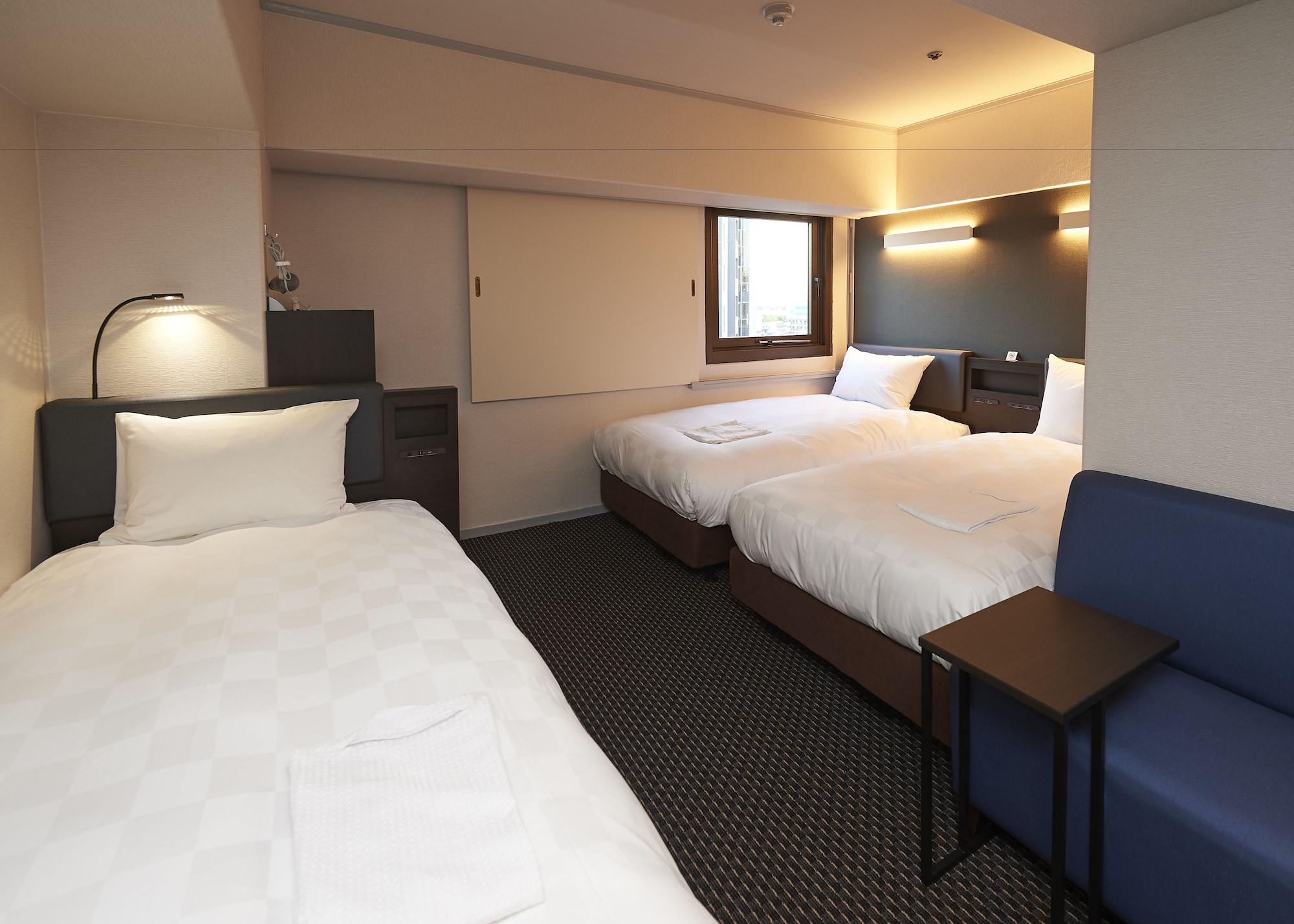 Hotel Consort Shin-Osaka Exterior photo